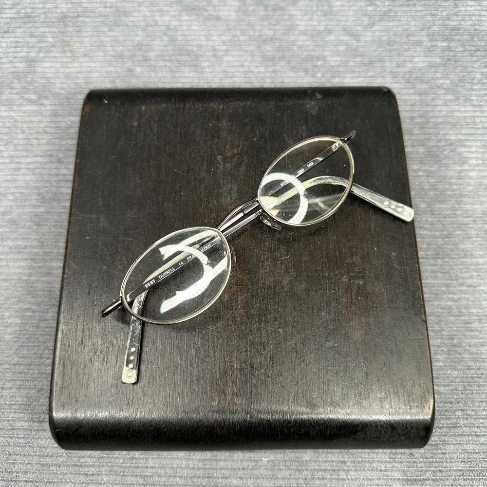 DKNY Durrell Oval Eyeglasses Y2K Metal Frames Japan KY53744 48-19-140 Vintage
